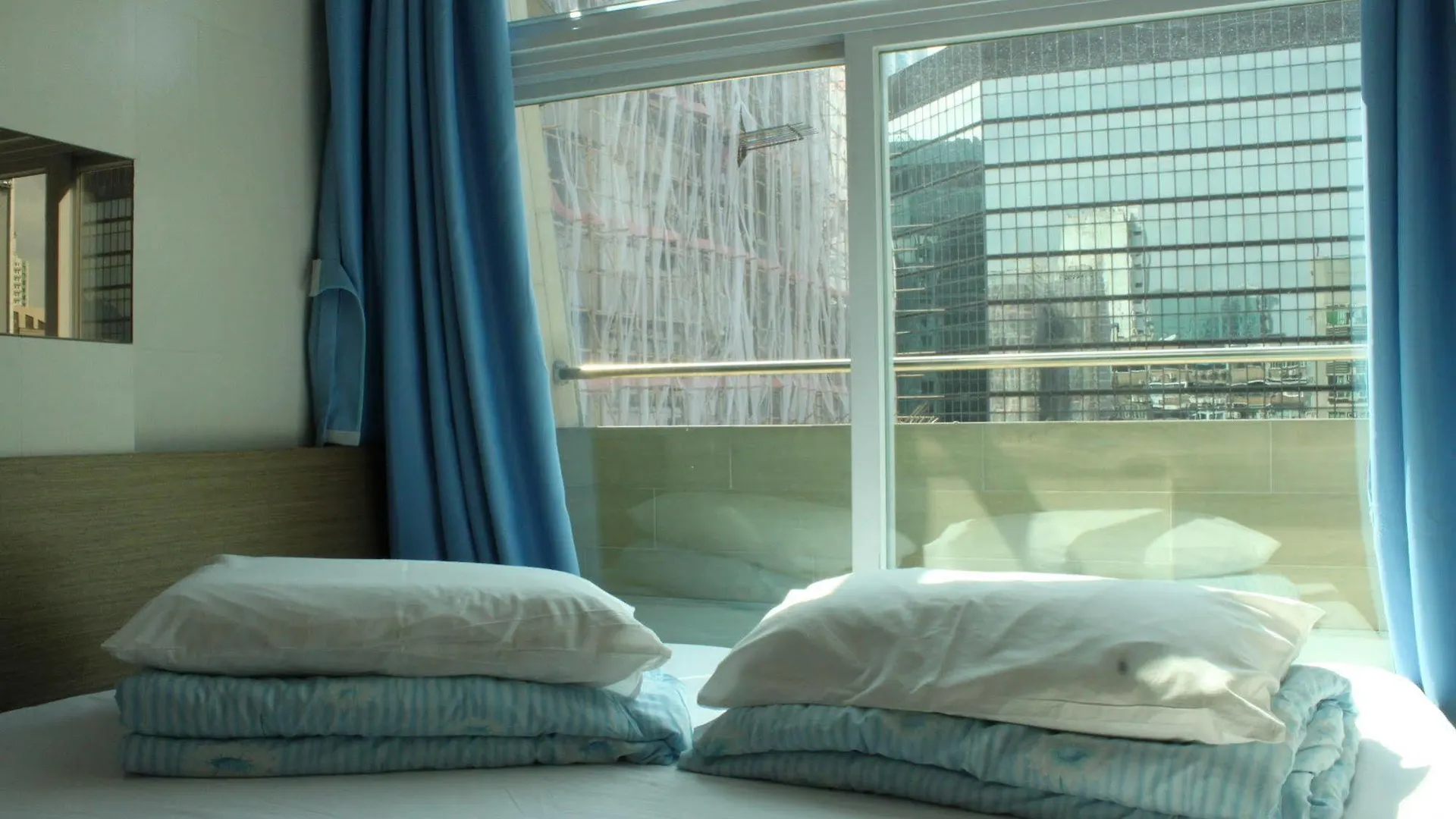 Ah Shan Hostel Hong Kong Çin