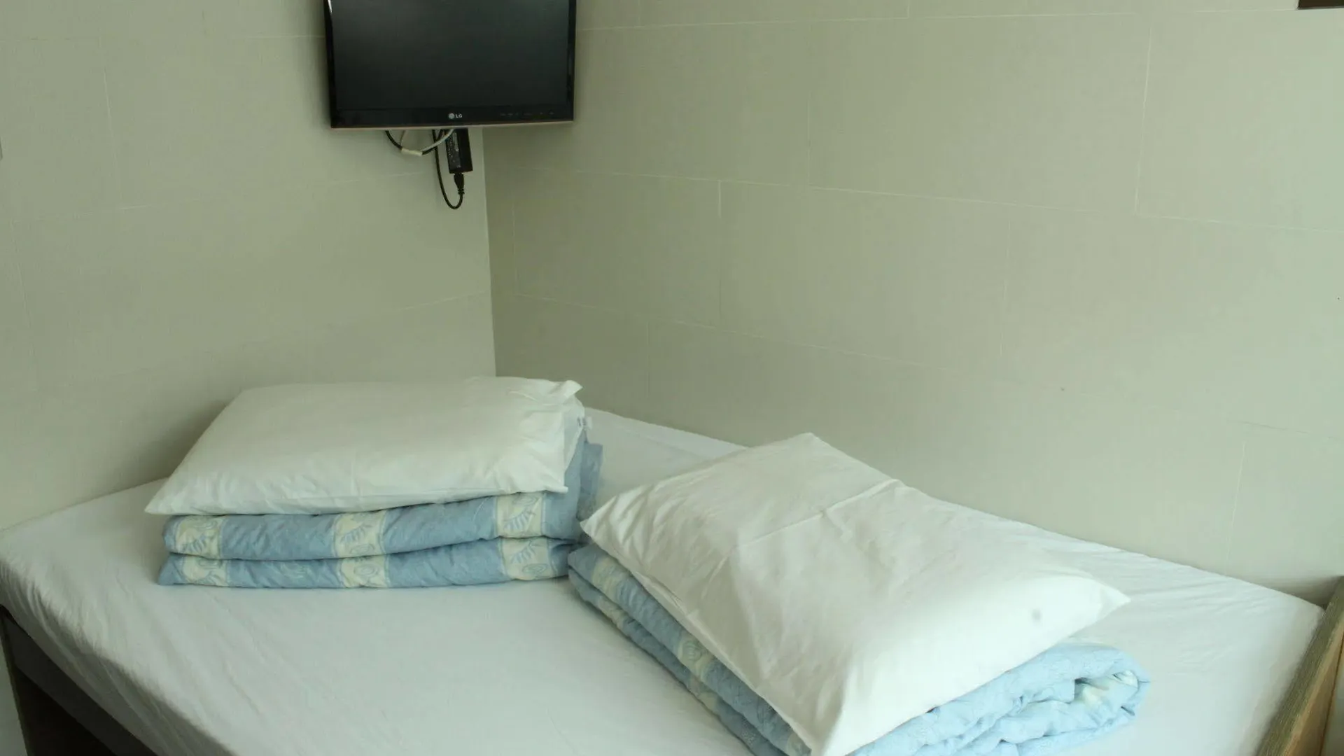 Ah Shan Hostel Hong Kong Guest house